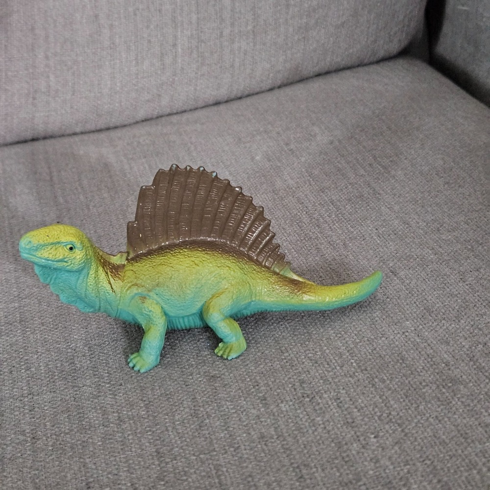 Greenbrier Int'l Dimetrodon Green Dinosaur Toy Figure - Picture 3 of 6